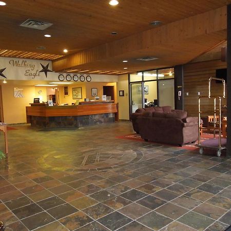 Walking Eagle Inn & Lodge Rocky Mountain House Exterior foto